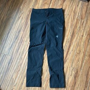 Women’s Black Eddie Bauer Guide Pro Hiking Pants Size 6
